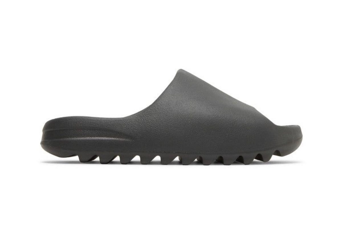 Yeezy Slides Onyx